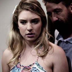 Giselle Palmer in 'Pure Taboo' Uncle Fucker (Thumbnail 8)